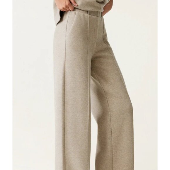 OGL FuzzLuxe High Waisted Straight Leg Pull On Pant Sz Medium Beige Stretchy Sof - Picture 14 of 15